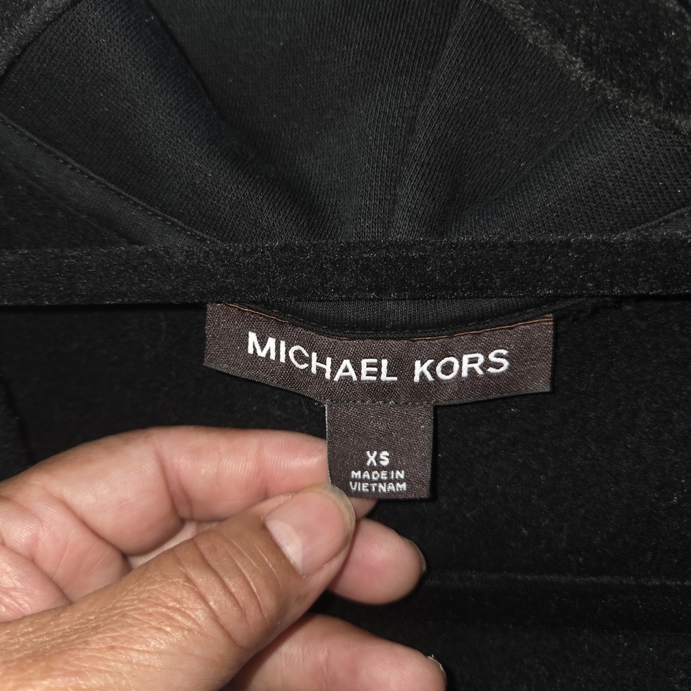 Michael Kors Black Logo-Trim Hoodie & Joggers Set - Picture 5 of 15